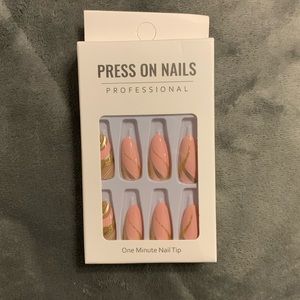 Barbie Pink French Tip False Nails